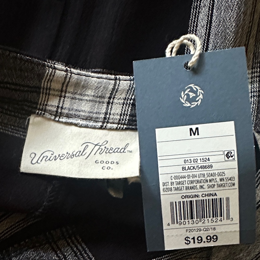 Universal Thread Black & White Plaid V-Neck Dolman Top - Picture 12 of 13